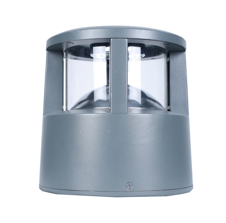 Low‑height bollard
