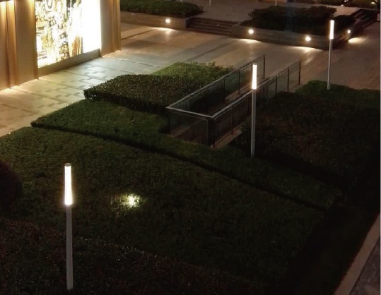 Round slim Garden Light