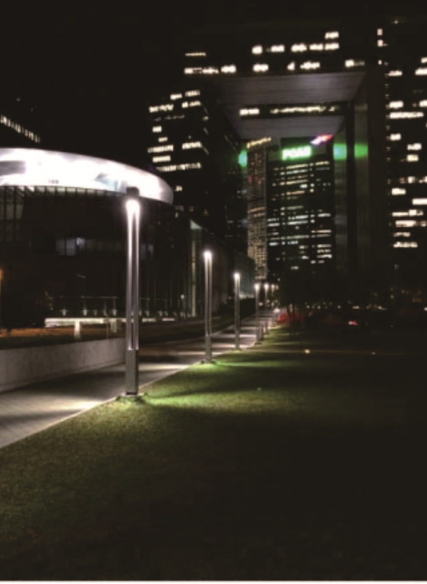 4-way Rectangular slim Garden Light