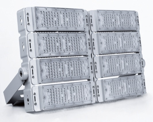 FLOOD LIGHT