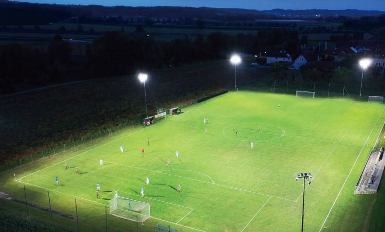 FLOOD LIGHT