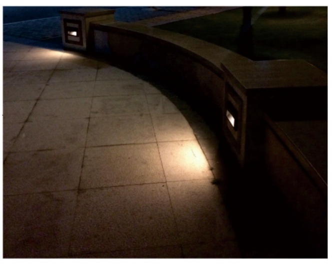 Outdoor Footlight