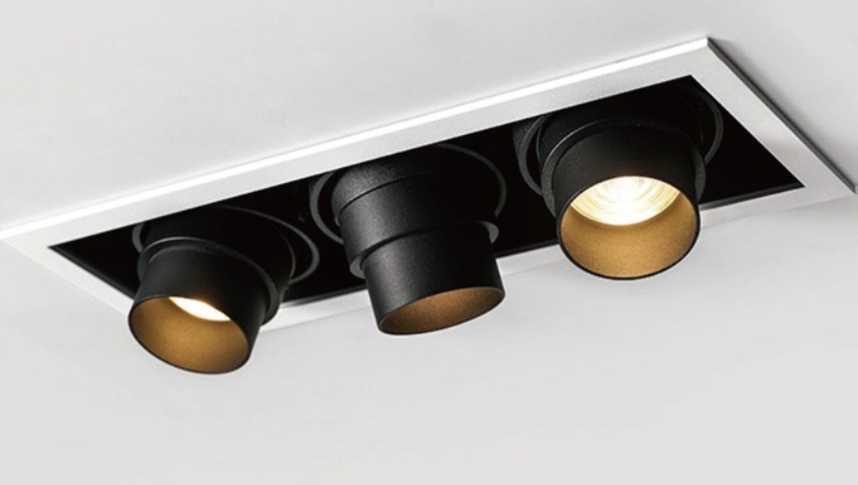 Adjustable 3-Head Recessed LED Spotlight