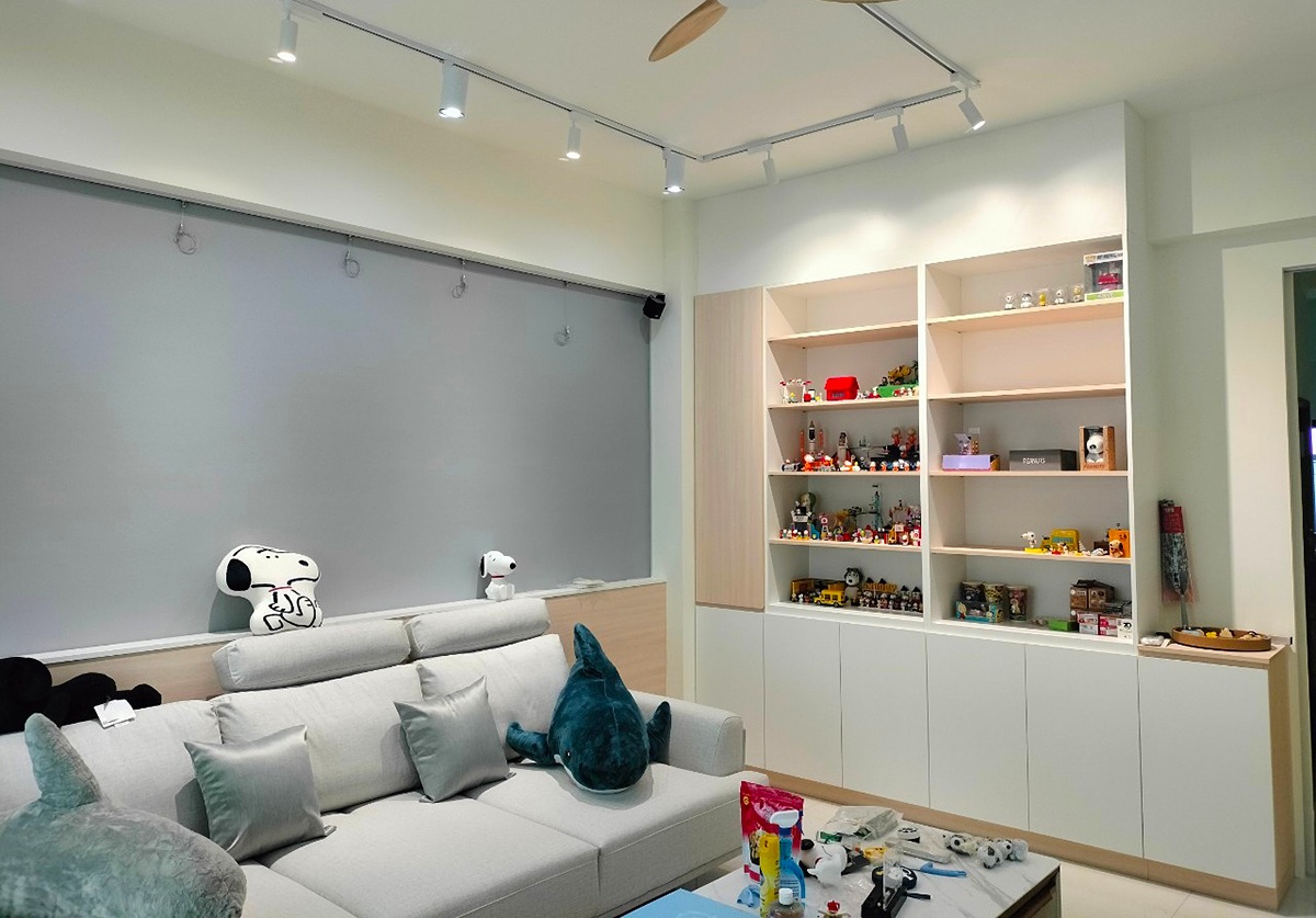 Dual-Axis Adjustable LED Track Spot Light